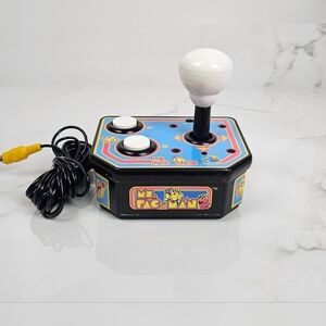 1993 Bandai Namco Ms. Pac-Man TV Plug & Play Video Classic Arcade Game System